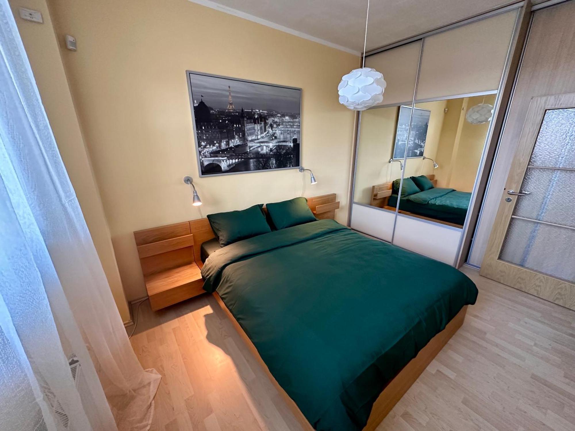 Apartment Ceskomoravska - O2 Arena Прага Экстерьер фото